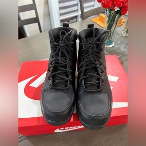 NIKE MANOA LTR (GS) Black